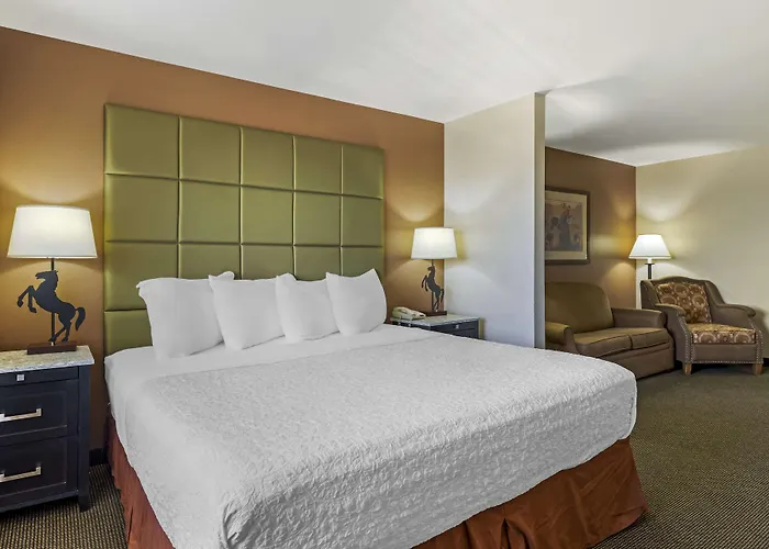 Best Western Plus Country Inn & Suites